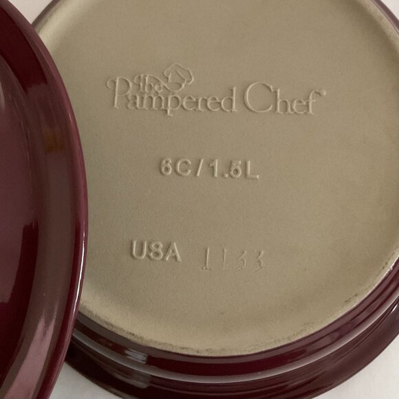 PAMPERED CHEF Round Covered Baker Casserole NWOT - Picture 3 of 7
